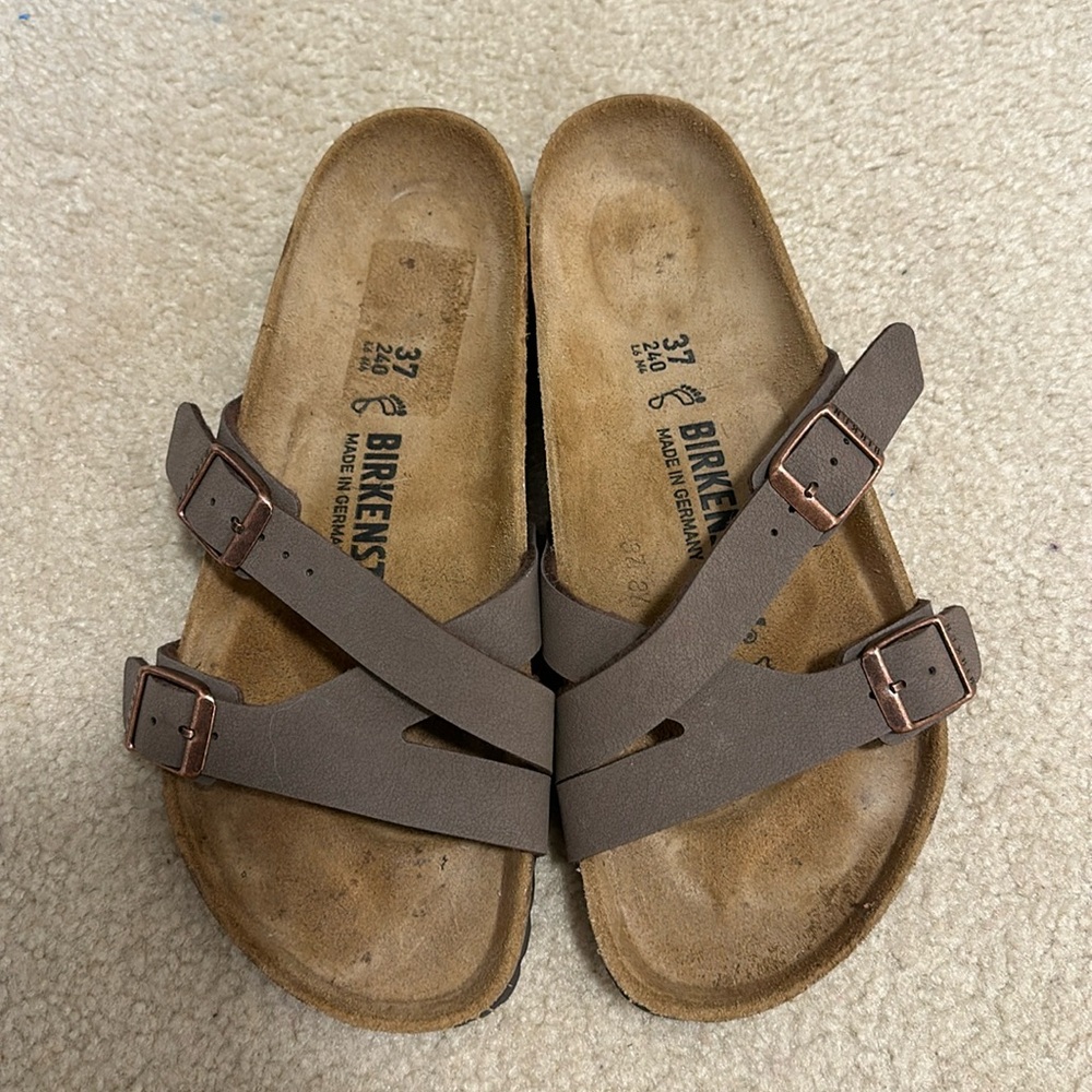 Women’s Birkenstock YAO Sandal Summer Slide Mocha Size 37